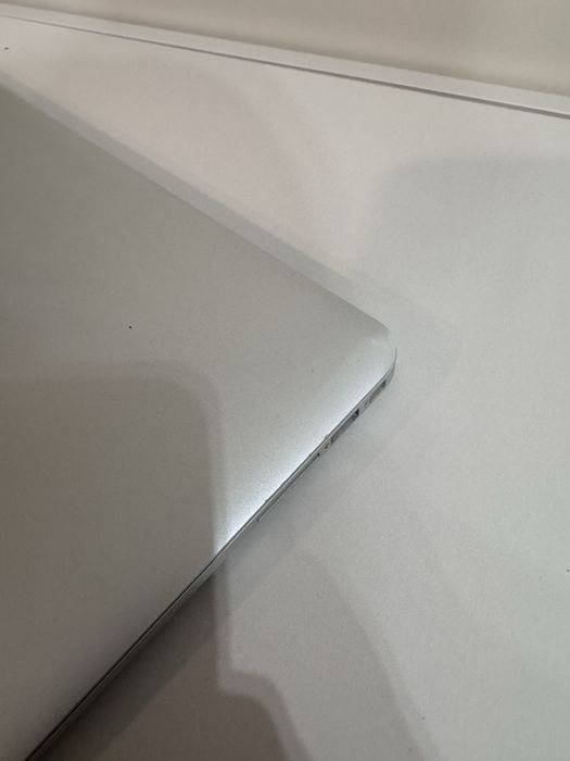 MacBook Air 13, 128 гб