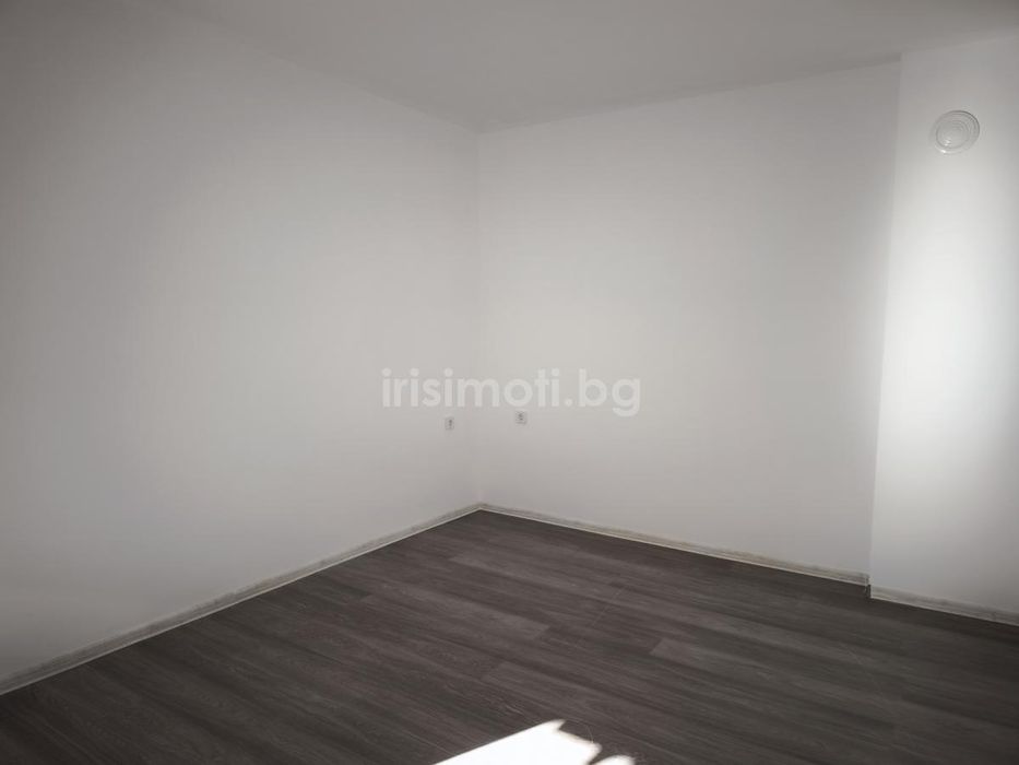 Дава се под наем Тристаен апартамент в София, Орландовци - 100 кв.м за 650 € - Снимка #10