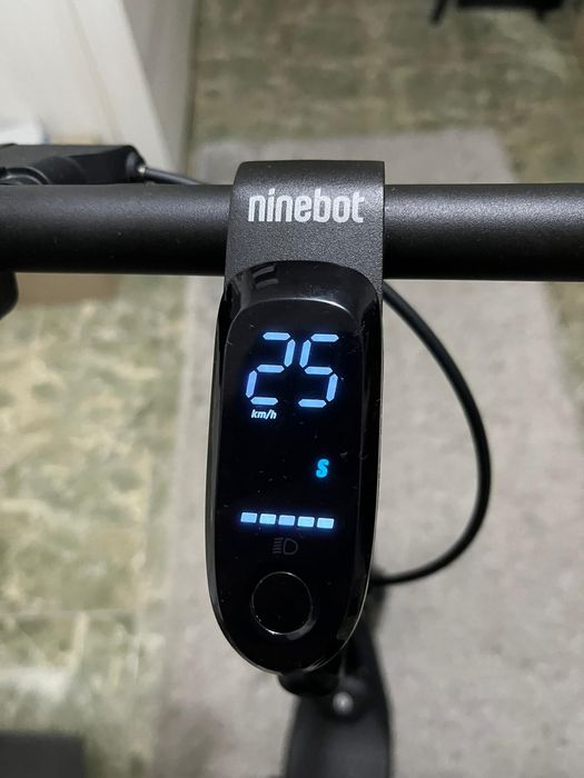 Ninebot KickScooter F2 Segway! AM NEVOIE DE BANI URGENT!!