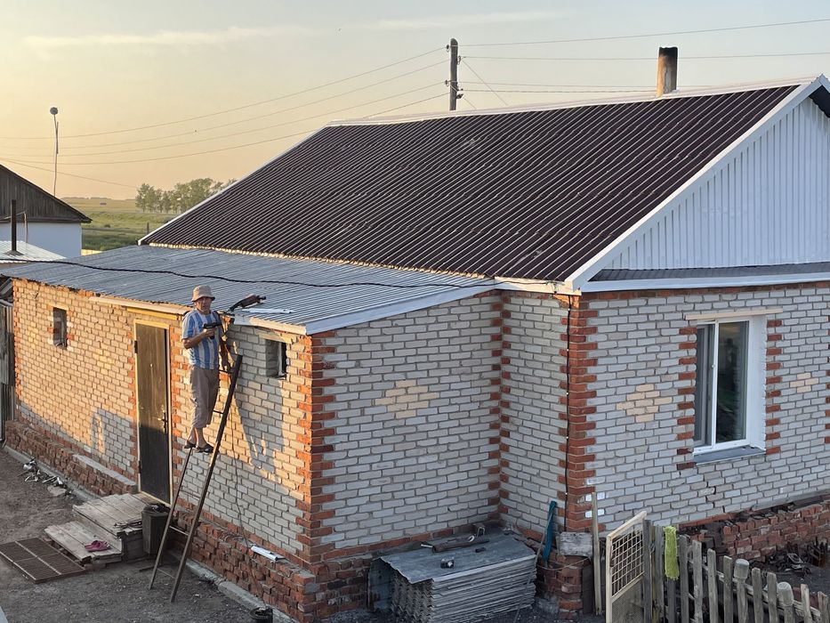 Шифер новый 8 волновой.