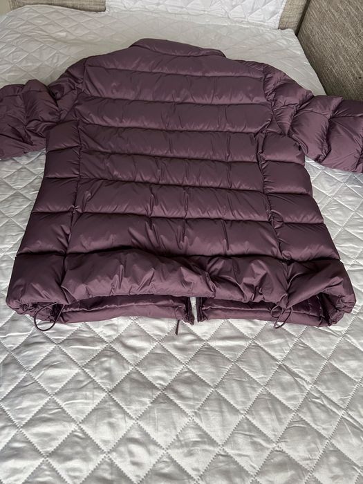 Продавам дамско яке Uniqlo