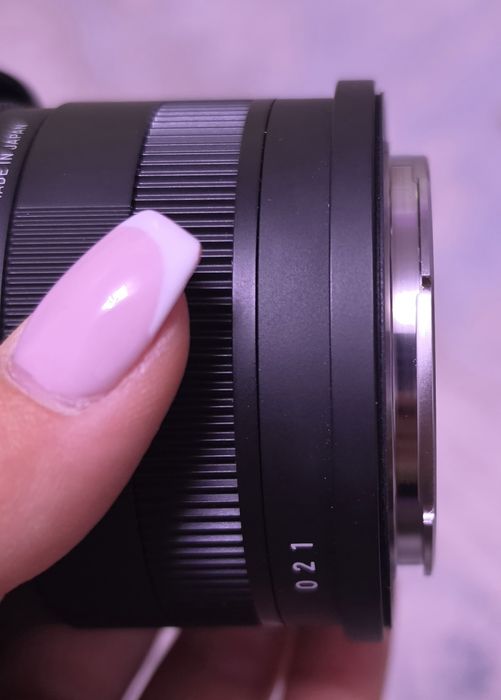 Обектив Sigma 18-50mm