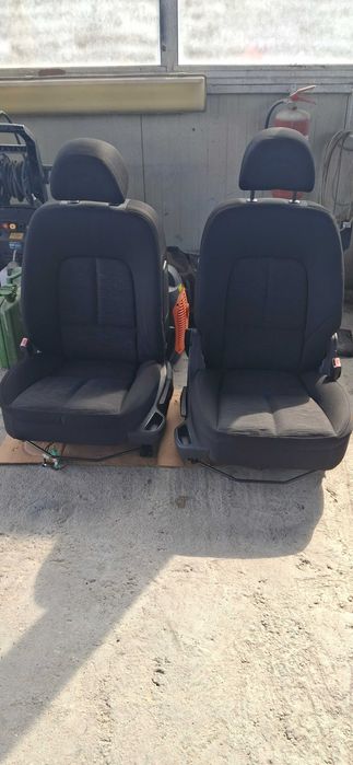 Салон / Седалки за Пежо 407 2004 – 2011 / Peugeot