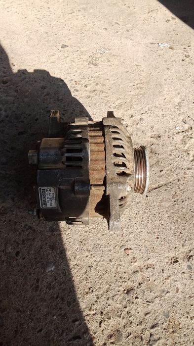 Стартер.Генератор.Трамблер.