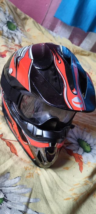 Каска за мотокрос