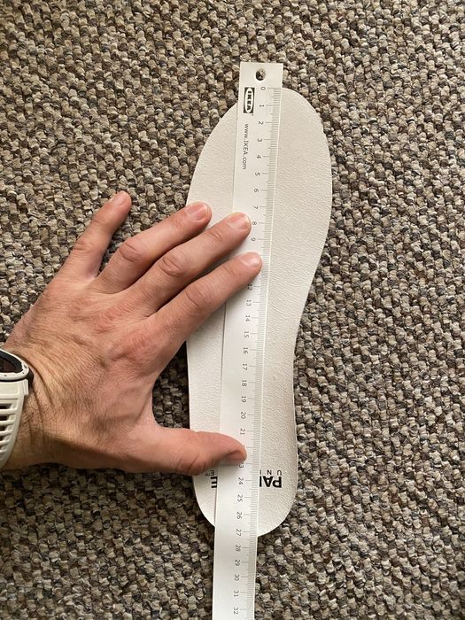 Pantone Universe cloud dancer 42 11-4201