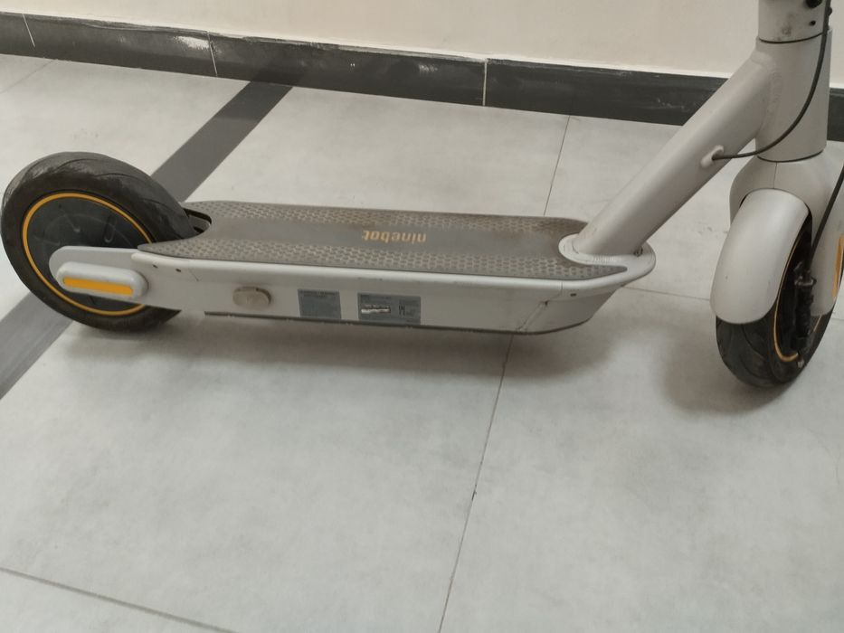 Электросамокат Ninebot g30lp