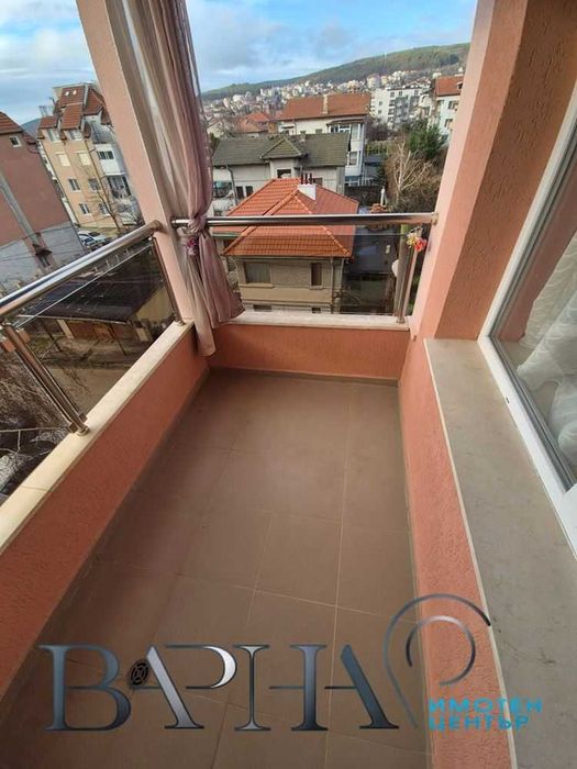 Дава се под наем Двустаен апартамент в Варна, Център - 60 кв.м за 398.82 € - Снимка #14