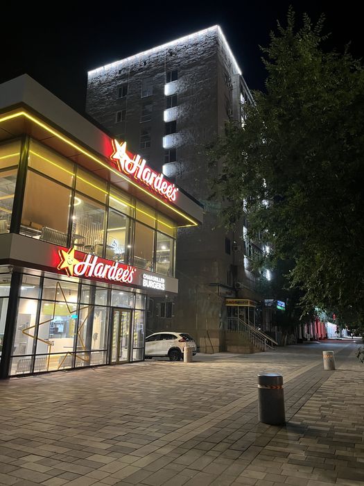 Продам 3 ком.кв в центре городе