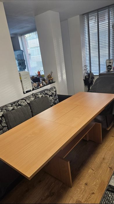 Разтегателна маса