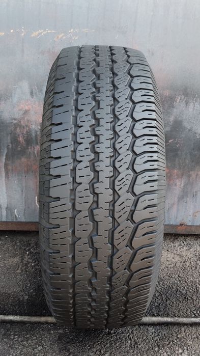 1брой всесезонна гума 265/70/15 BF Goodrich 
6.8мм