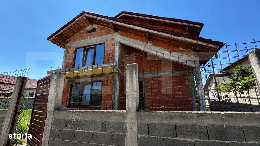 Casa P+1, 200 mpu, teren 529 mp, toate utilitatile, trifazic, Damila.