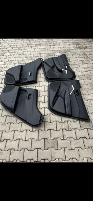 Полу кожен салон за Toyota CHR 2020г/тоьота /кожа+велур/ подгрев