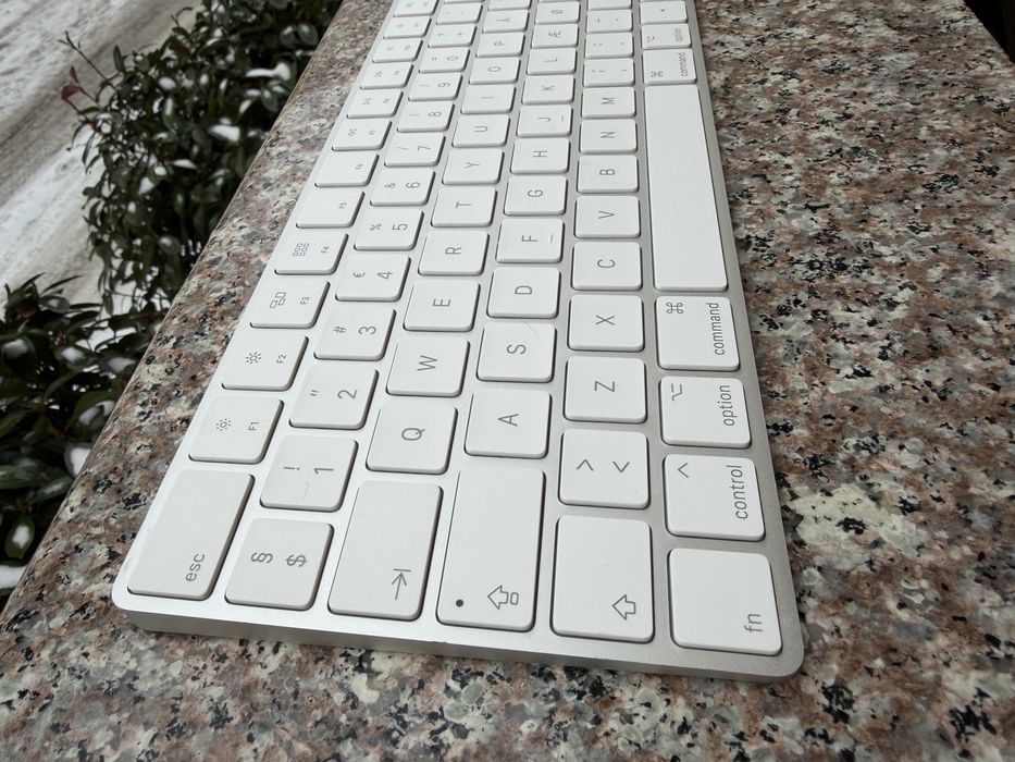 Tastatura apple wireless bluetooth a1644