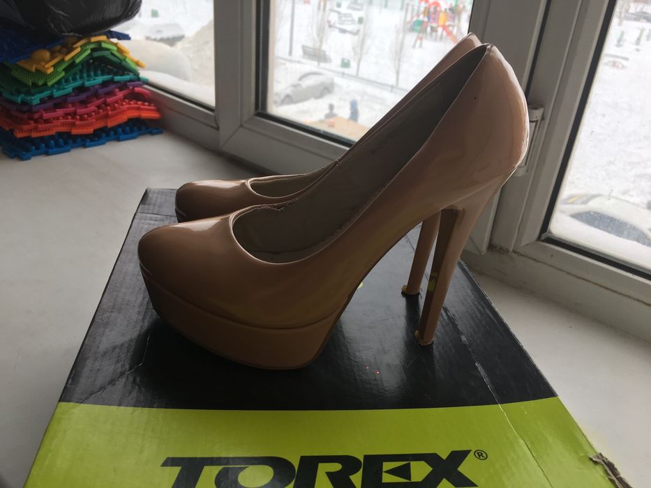 Летние туфли одевалось только на мероприятие