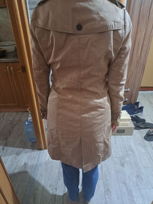 Продам плащ женский