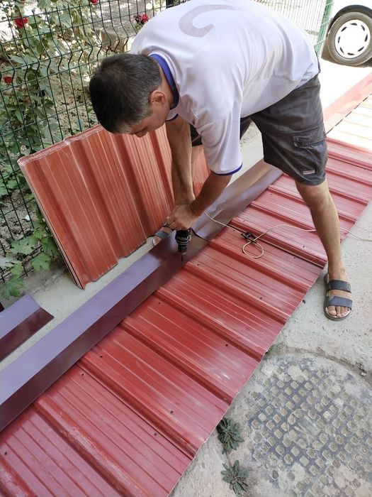 Качественно установим козырьки и бельевые ролики!!