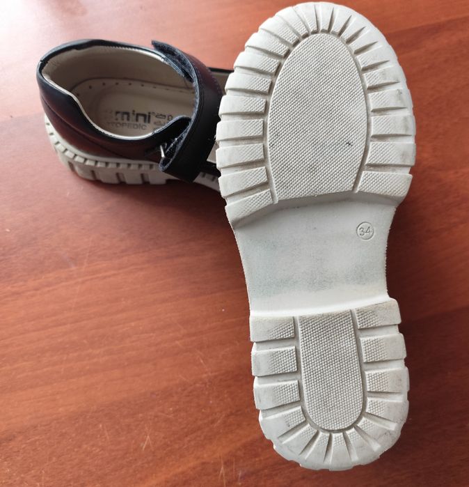 Туфли кожаные 34 размера