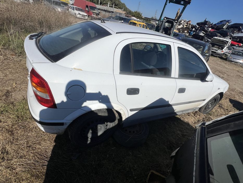 Опел Астра 4 бр за части