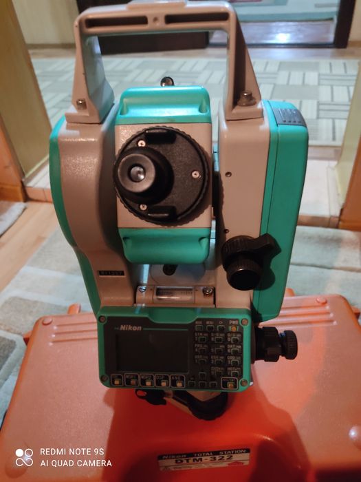 Продам Теодолит Nikon электронный