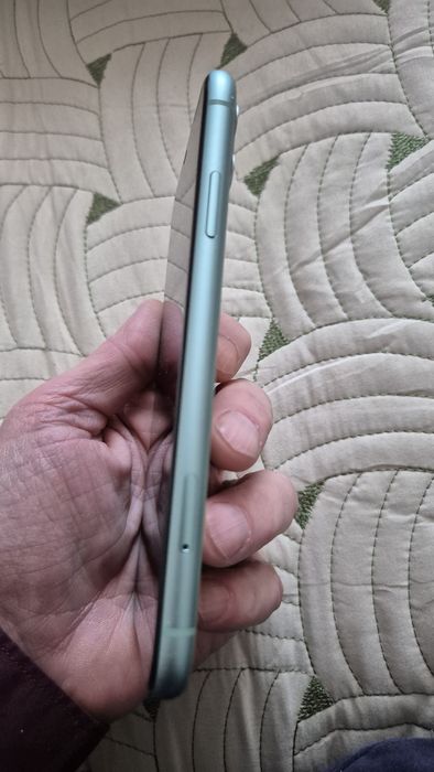 Iphone 11 baterie 100% 64 GB