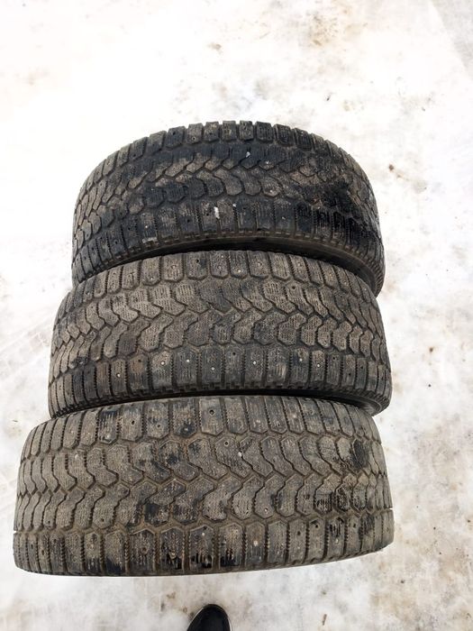 Продам шины YOKOHAMA