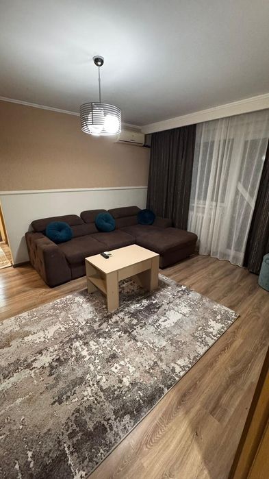 Închiriez apartament 2 camere zona linistită