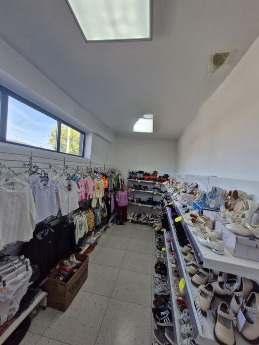 Детские вещи и обувь