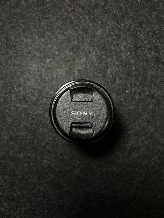 Obiectiv Sony  50mm f1.8 OSS APS-C mirrorless