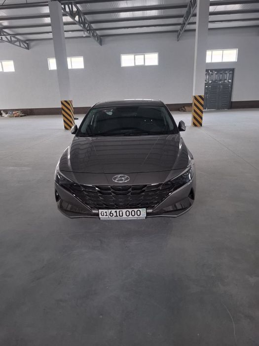 Hyundai elantra 2022