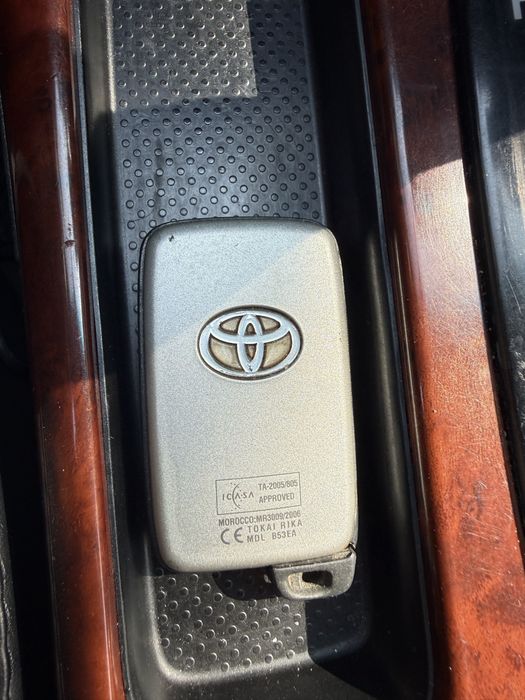 Ключь от 200 таёта продаю