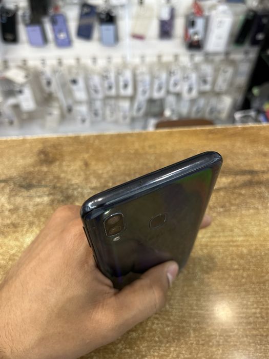 Samsung Galaxy A40