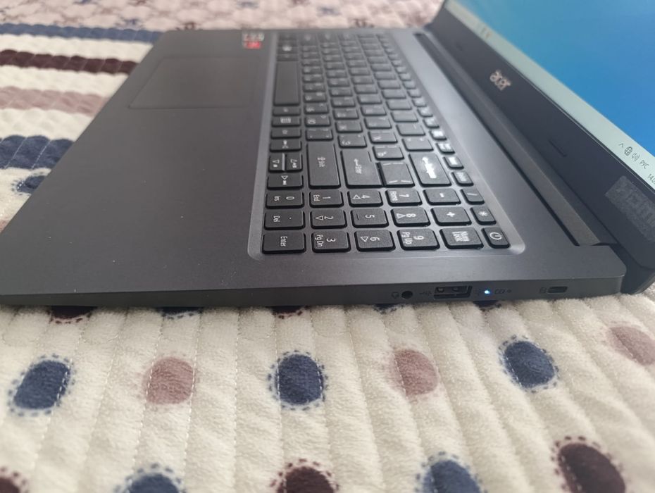 Ноутбук Acer Extensa 15 - SSD 256GB / RAM 8GB