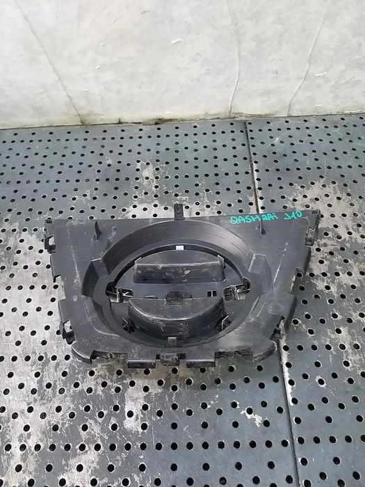 Emblema grila fata nissan qashqai j10 facelift 62312br00a