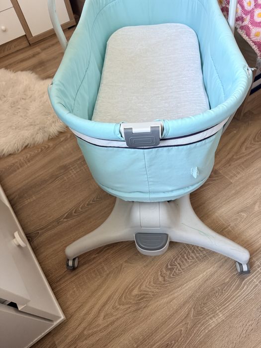 Продавам многофункционално кошче Chicco baby Hug 4 в 1