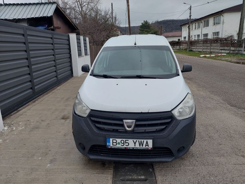 Dezmembrez Dacia Dokker 2013 1.5 dci alb