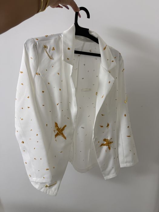 Sacou pictat cu accesorii