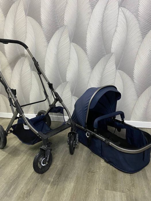 Продам детскую коляску