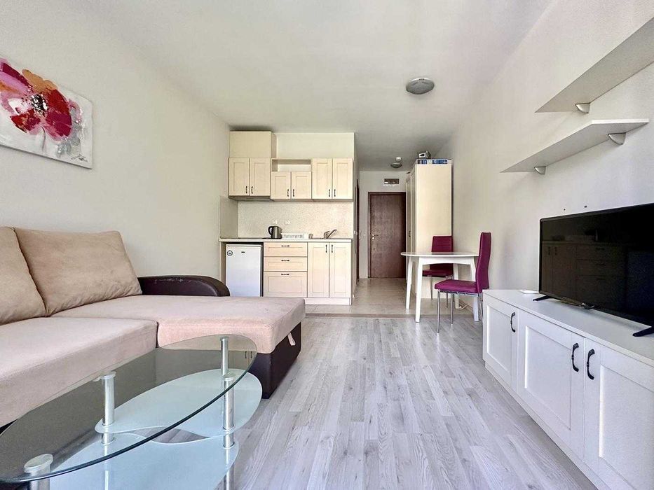 Продава се Едностаен апартамент в Несебър - 39 кв.м за 1434 €/кв.м - Снимка #8