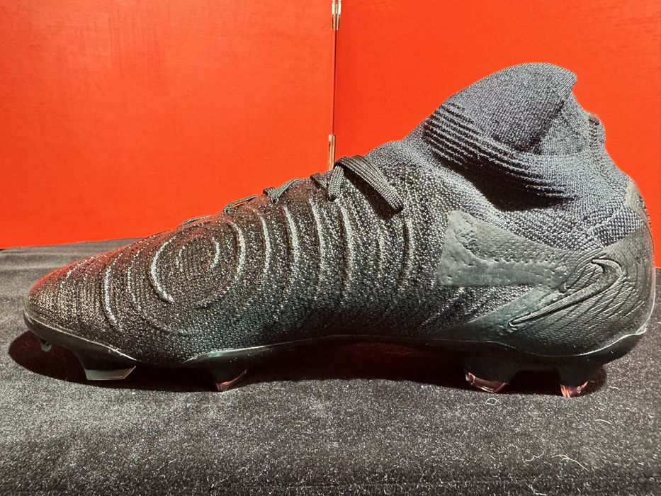 № 45.5 оригинални Nike Phantom Luna 2 Elite FG Shoemag