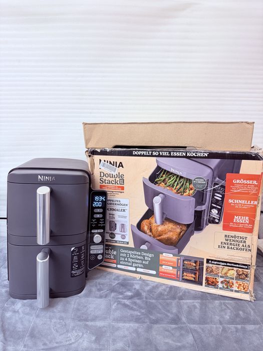 Уред за готвене с горещ въздух Ninja Double Stack XL