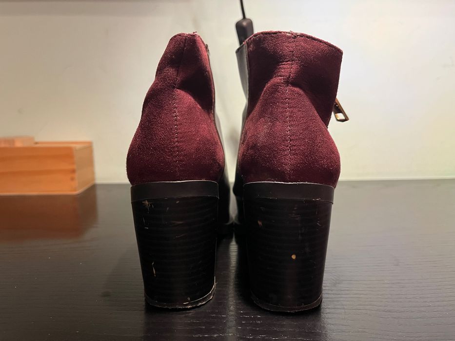 Botine burgundy Stradivarius cu toc gros, mărimea 36