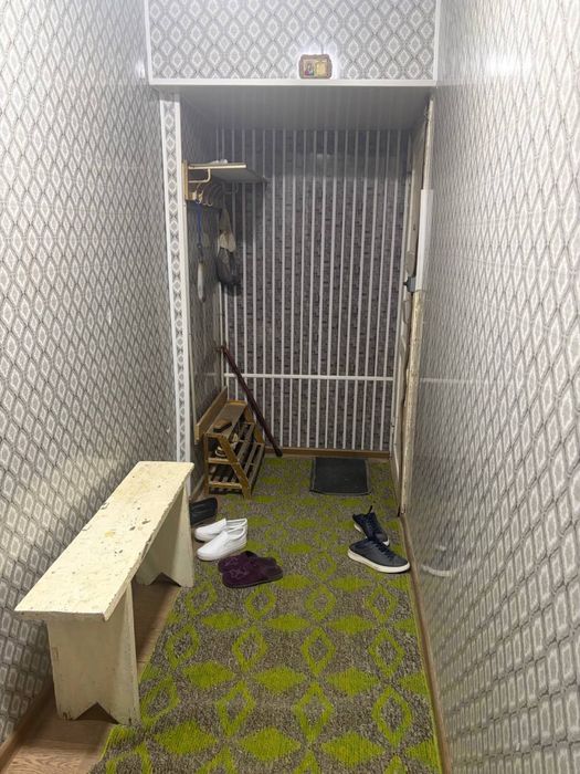 2 ком 1 этаж срочно!