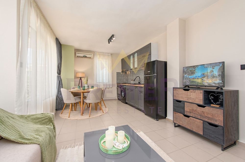 Продава се Тристаен апартамент в к.к. Слънчев бряг - 81 кв.м за 1210 €/кв.м - Снимка #6