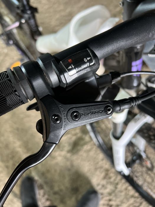 Американский MTB Mongoose Montana W 27.5 Для женщин или детям.