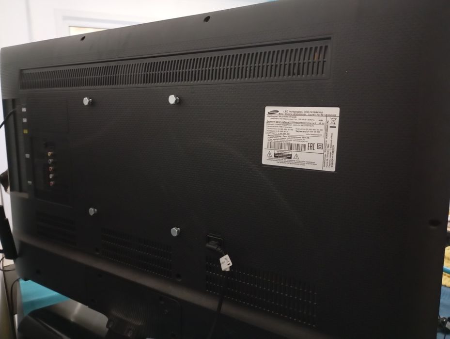 Продам Samsung телевизор