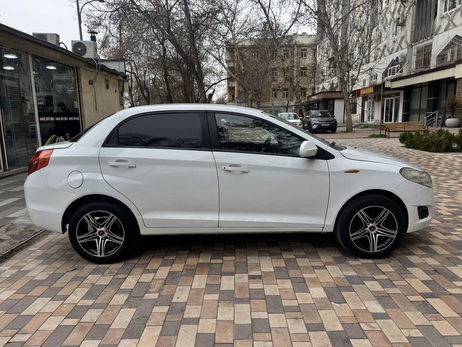 Forza sedan ideal
