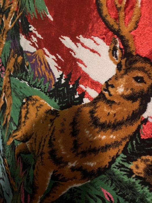 carpeta cu cerbi,pretul este negociabil