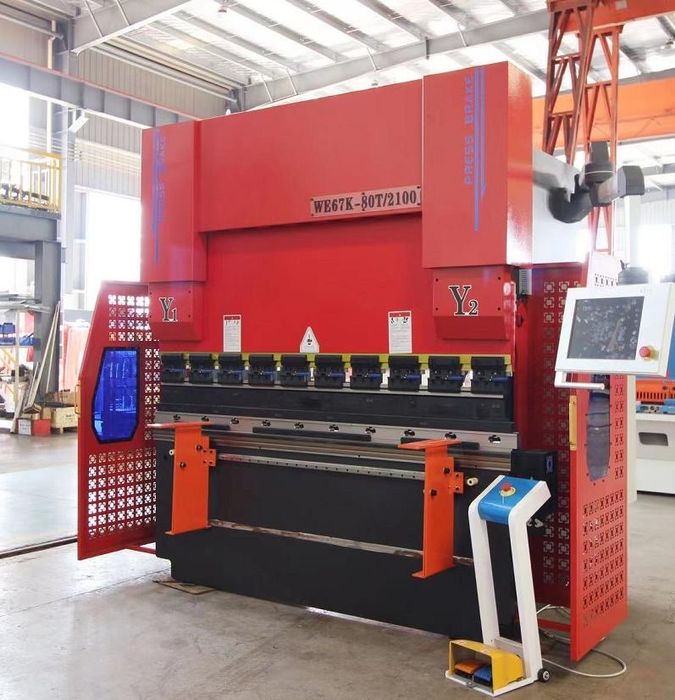 CNC хидравлична абкант преса 80 тона WE67K-80T/2100 KT15 4 оси