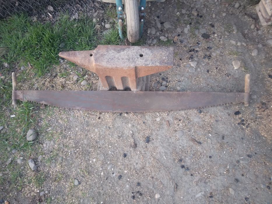 Vând jagar, beschie pentru tăiat lemne in doi la 150 de lei